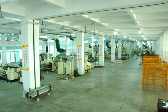 Nicht-reflektierende, samtartige Thermolaminierfolie mit 1-Zoll- oder 3-Zoll-Papierkern für Premium-Digital-Laminierung