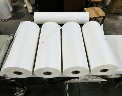 Ledertextur Glitter-Laminationsfilm mit Kratzfestigkeit und 95-105 Mikron Dicke für dekorative Anwendungen