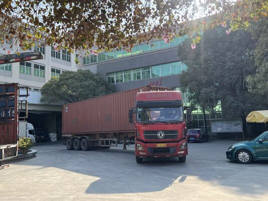 PET-Wärmelaminierungsfolie mit wärmeaktivierter Klebstoff und weichen Härte für Anwendungen mit bis zu 2200 mm Breite