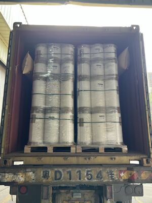 Metallisierte PET-Folien mit Hitzebeständigkeit bis 110 °C, chemischer Beständigkeit und glatter reflektierender Oberfläche für Verpackungen und Laminationen