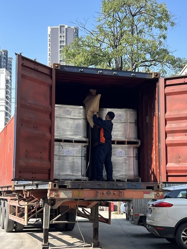 UV- und Fade-beständige Thermallaminationsfolie mit nicht reflektierender Samttextur und 100 - 3000 Meter Länge